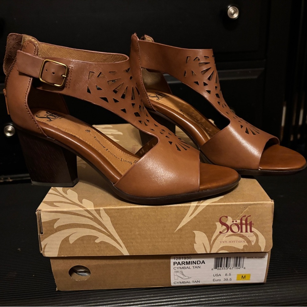 Sofft Cymbal Tan Leather Heels